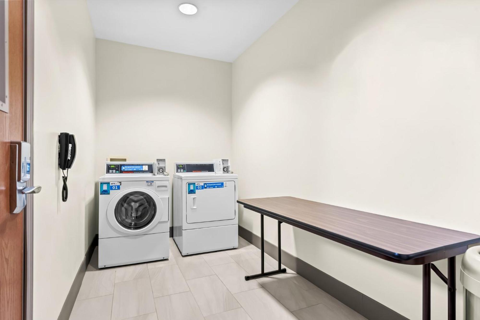 Holiday Inn Express Washington Court House By Ihg Bagian luar foto