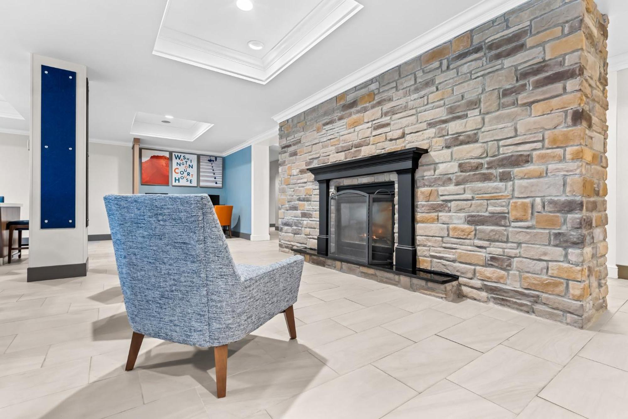 Holiday Inn Express Washington Court House By Ihg Bagian luar foto