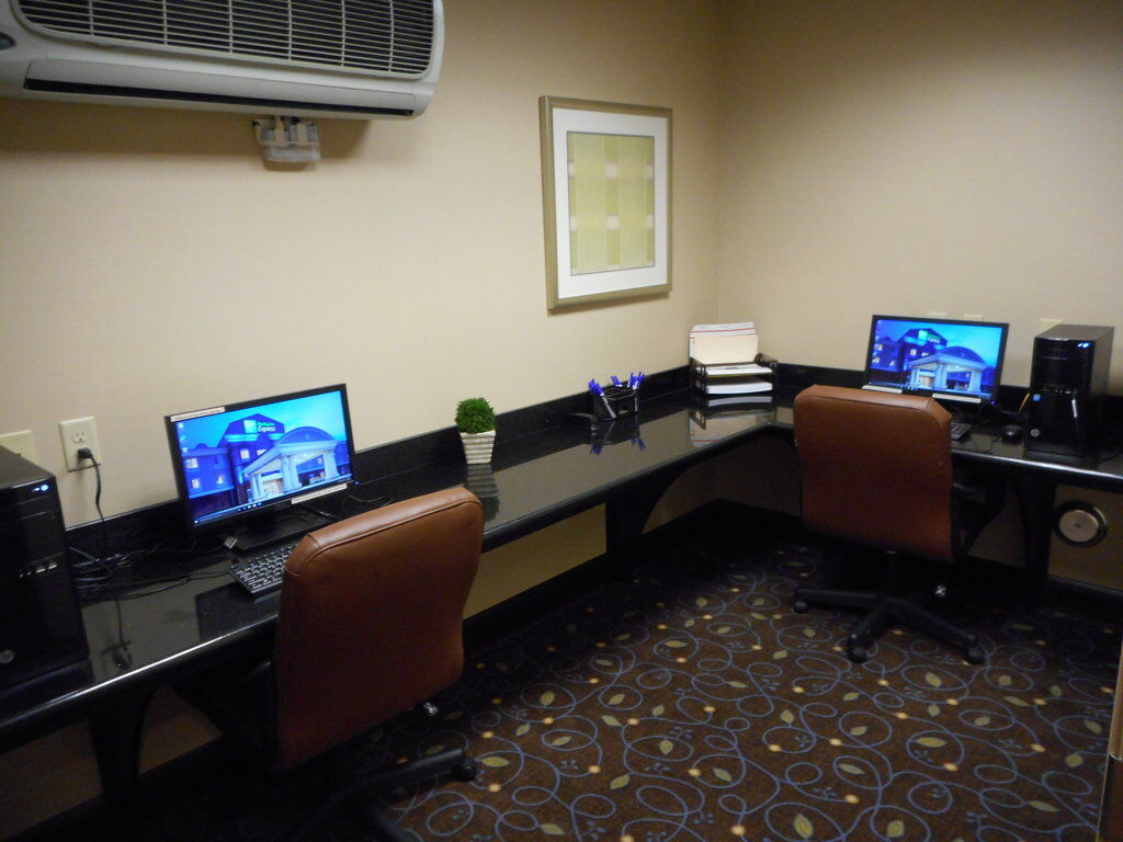 Holiday Inn Express Washington Court House By Ihg Bagian luar foto